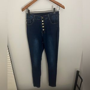 Dark wash high stretch skinny jeans